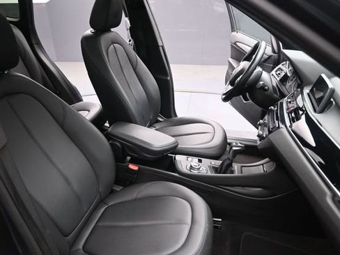 Used 2018 BMW X1 xDrive28i AWD/4WD image 24