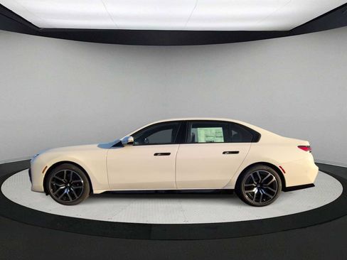 New 2026 BMW 740i xDrive 740i xDrive image 5