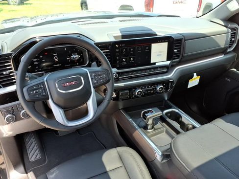 New 2026 GMC Sierra 1500 SLT w/ SLT Premium Plus Package AWD/4WD image 17