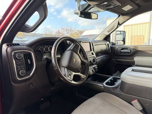 Used 2021 Chevrolet Silverado 2500 LT w/ Texas Edition image 7