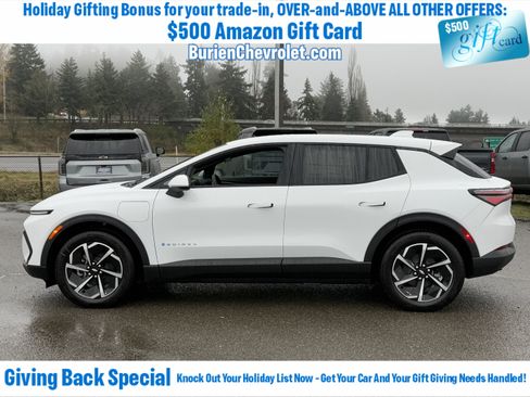 New 2026 Chevrolet Equinox EV LT image 2