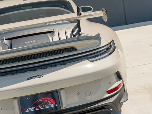Used 2022 Porsche 911 GT3 RWD image 40