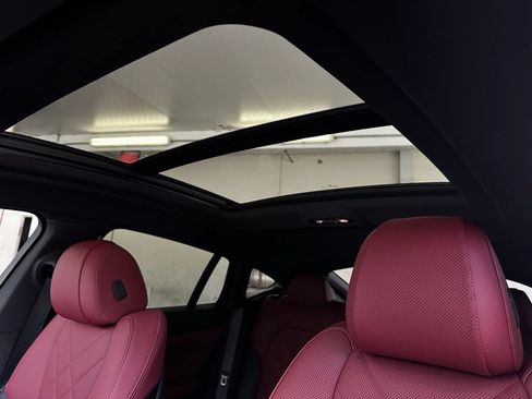 New 2027 BMW X6 xDrive40i w/ Premium Package AWD/4WD image 22