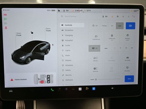 Used 2018 Tesla Model 3 Long Range image 26