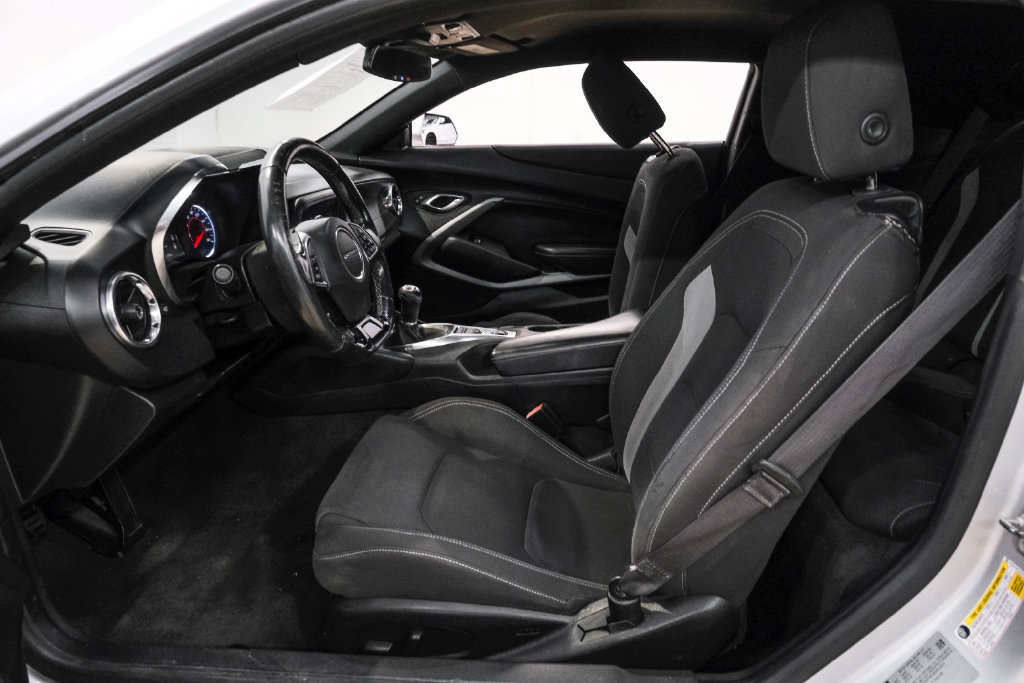 Used 2018 Chevrolet Camaro LS RWD image 28