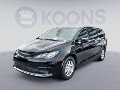 New 2026 Chrysler Voyager LX