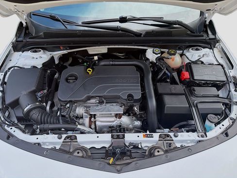 Used 2023 Chevrolet Malibu LT image 28