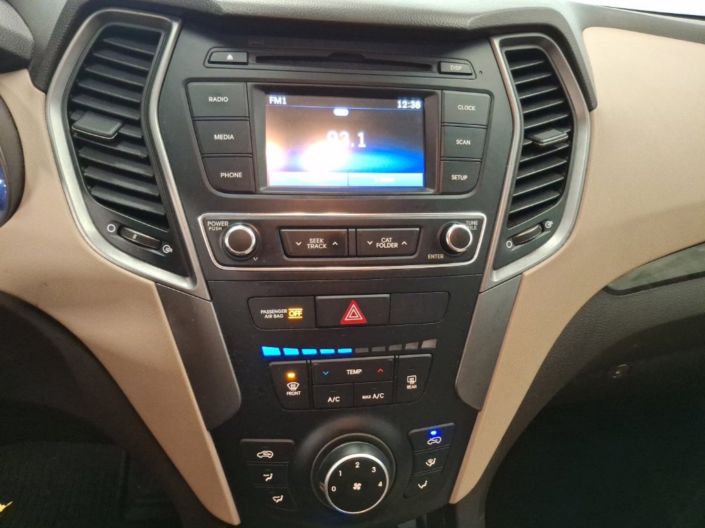 Used 2017 Hyundai Santa Fe Sport AWD/4WD image 24