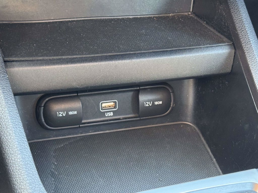 Used 2022 Kia Forte LXS FWD image 31