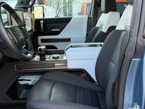 Used 2024 GMC Hummer EV 3X w/ Omega Edition AWD/4WD image 40