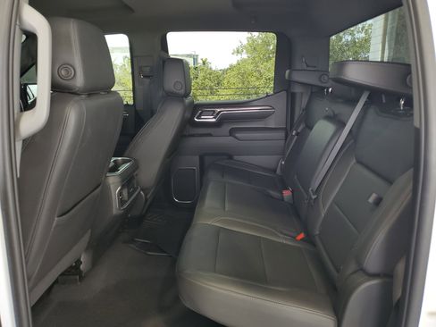 Used 2023 Chevrolet Silverado 1500 LTZ RWD image 9