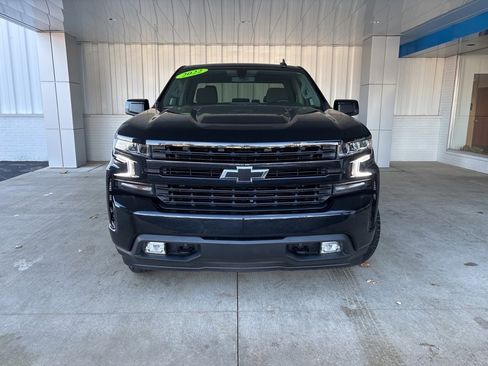 Used 2022 Chevrolet Silverado 1500 RST w/ LPO, Blackout Package image 2