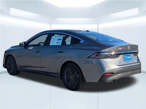 New 2026 Nissan Sentra SV w/ Floor Mat Package image 4