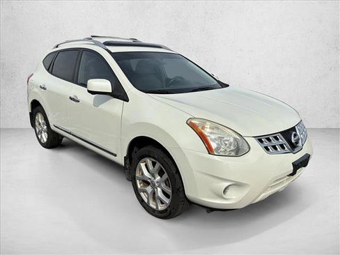 Used 2013 Nissan Rogue SL AWD/4WD image 3