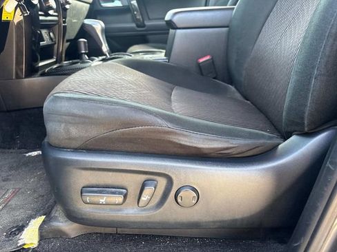 Used 2018 Toyota 4Runner TRD Off-Road AWD/4WD image 24