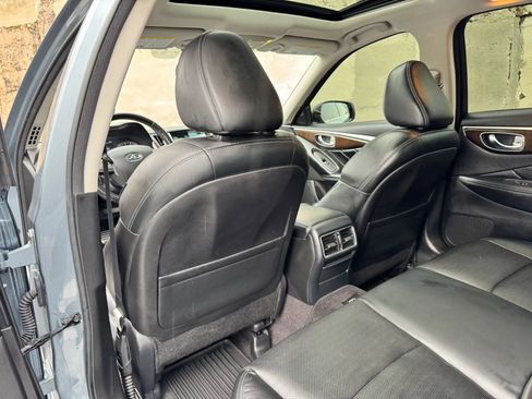 Used 2014 INFINITI Q50 Sport w/ Deluxe Technology Package image 26