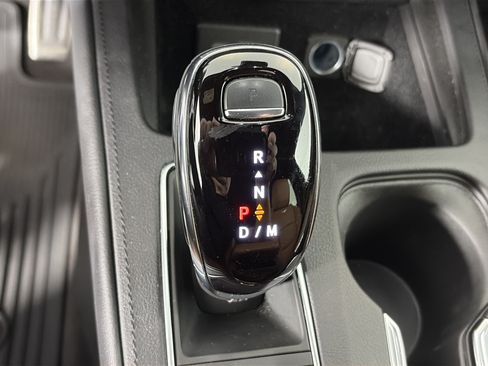 Certified 2023 Cadillac XT4 Sport AWD/4WD image 33