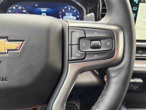 Used 2025 Chevrolet Silverado 1500 LTZ w/ Technology Package AWD/4WD image 31