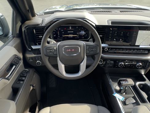New 2026 GMC Sierra 1500 SLT w/ SLT Premium Plus Package image 14
