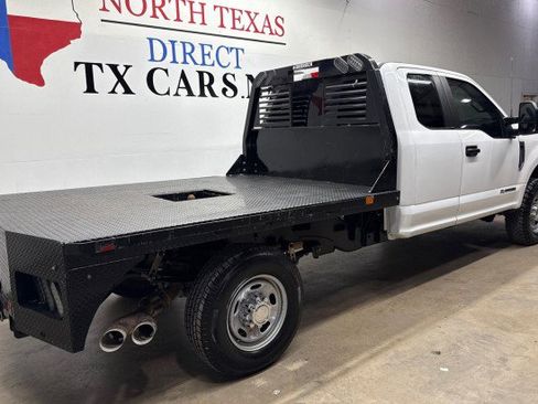 Used 2022 Ford F250 XL w/ Power Equipment Group image 5