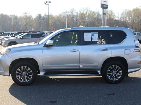 Used 2016 Lexus GX 460 Luxury image 4