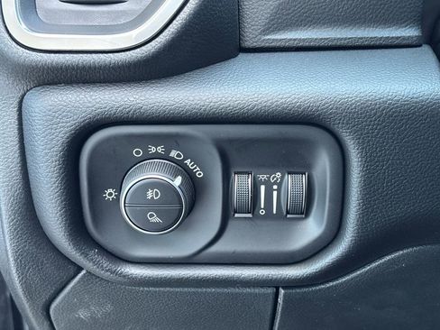 New 2026 RAM 2500 Laramie w/ Night Edition AWD/4WD image 23