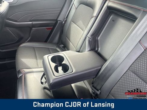 Used 2025 Ford Escape ST-Line Select AWD/4WD image 33