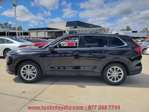 Used 2023 Honda CR-V EX image 7