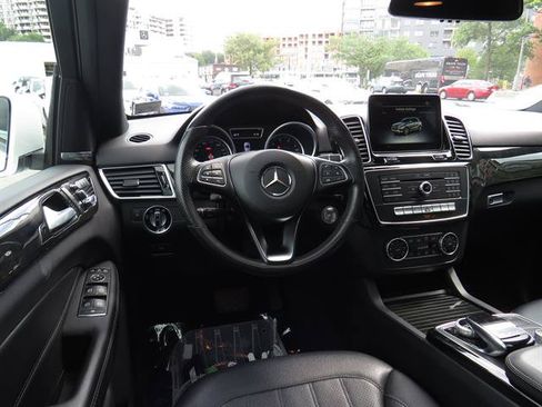 Used 2017 Mercedes-Benz GLE 350 4MATIC image 10