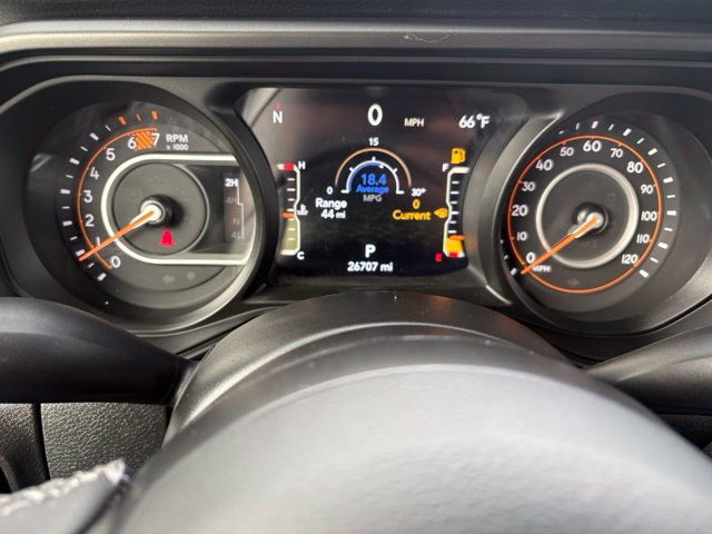 Used 2025 Jeep Wrangler Sport AWD/4WD image 27