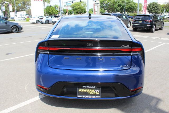 Certified 2023 Toyota Prius XLE FWD image 14