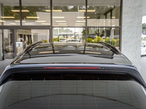 Used 2019 Porsche Cayenne image 10