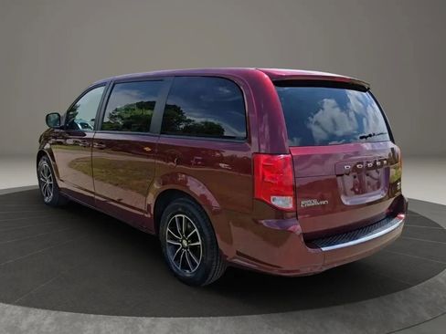 Used 2019 Dodge Grand Caravan GT FWD image 5