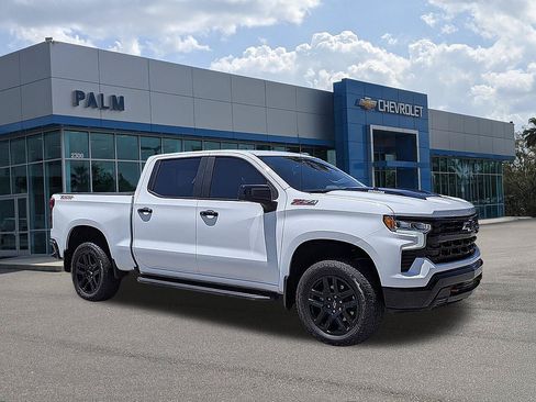 Certified 2025 Chevrolet Silverado 1500 LT Trail Boss w/ Convenience Package II AWD/4WD image 1