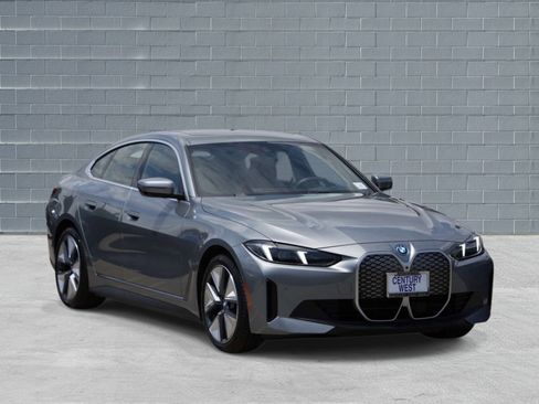 Used 2025 BMW i4 eDrive40 w/ Premium Package RWD image 1