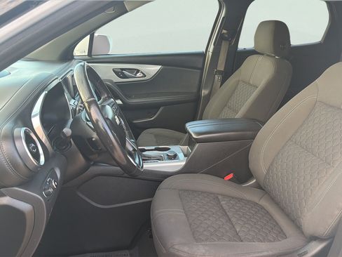 Used 2020 Chevrolet Blazer LT FWD image 12