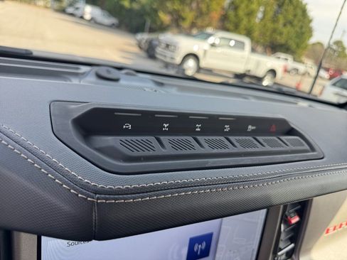 Used 2024 Ford Bronco Raptor image 22