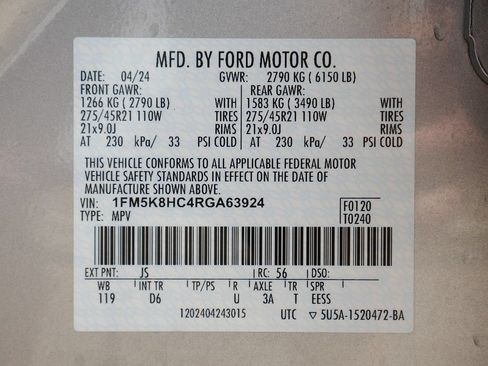 Used 2024 Ford Explorer Platinum w/ Technology Package AWD/4WD image 72