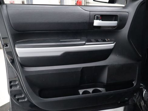 Used 2021 Toyota Tundra SR5 image 9