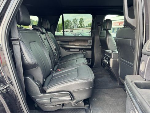 Used 2019 Ford Expedition Max Limited w/ Equipment Group 302A AWD/4WD image 19