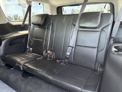 Used 2017 GMC Yukon XL Denali AWD/4WD image 21