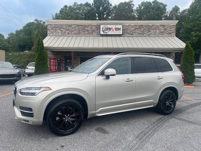 Used 2018 Volvo XC90 T6 Momentum w/ Momentum Plus Package