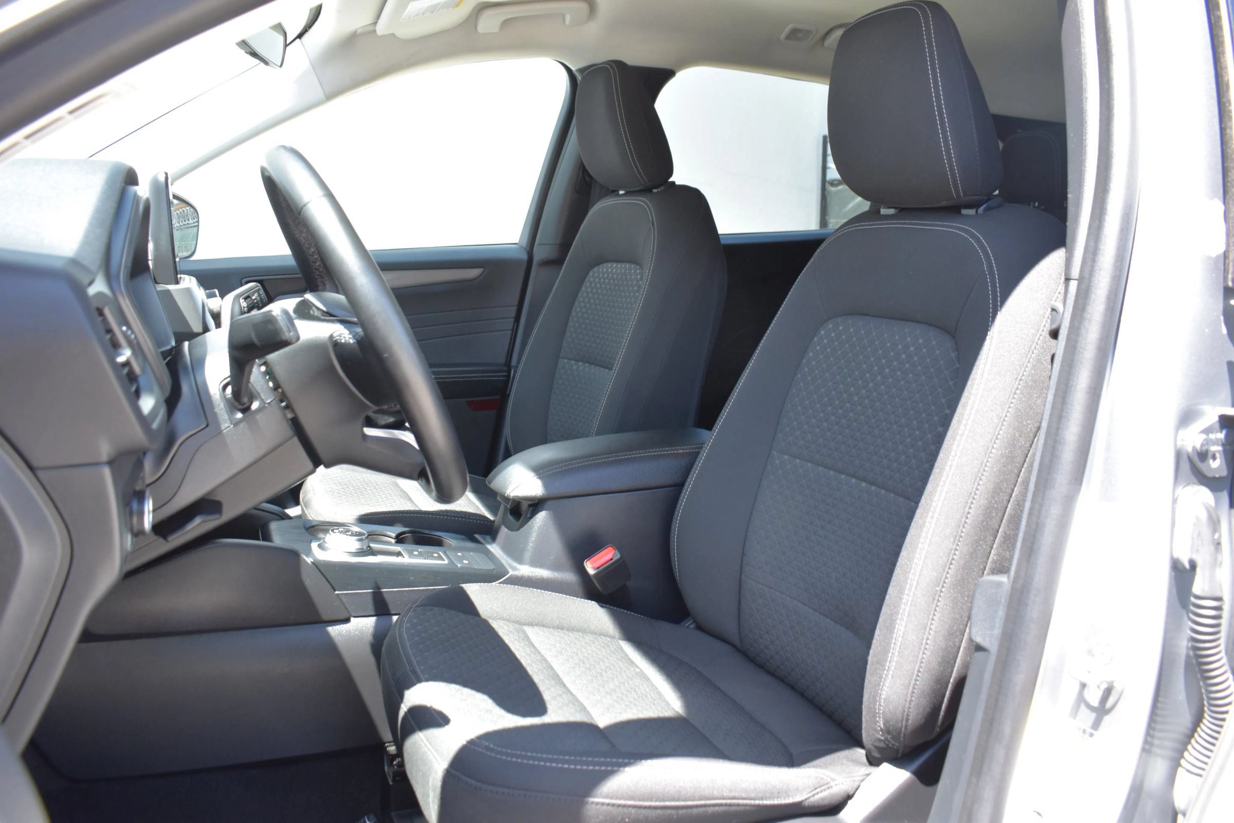 Used 2023 Ford Escape Active AWD/4WD image 47