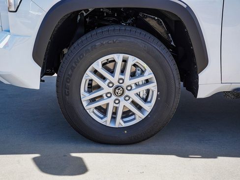 New 2026 Toyota Tundra SR5 image 7