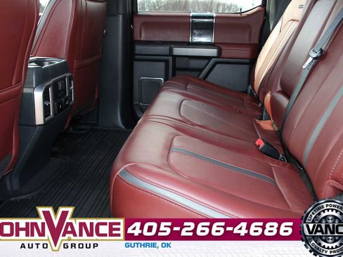 Used 2022 Ford F350 Platinum image 23