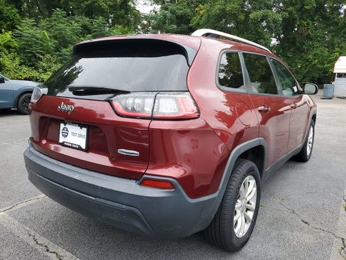 Used 2020 Jeep Cherokee Latitude FWD image 7