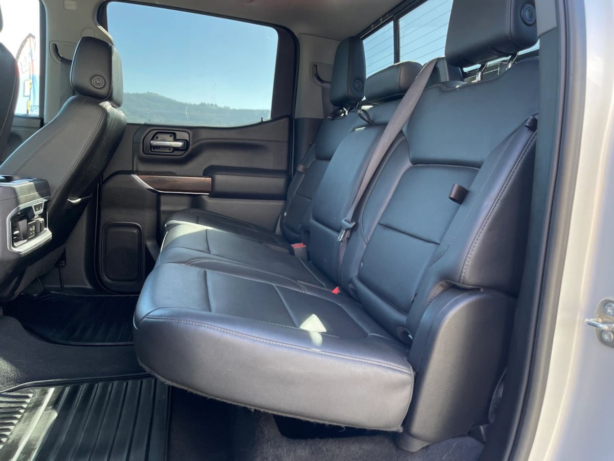Used 2019 GMC Sierra 1500 SLT w/ SLT Premium Plus Package AWD/4WD image 23