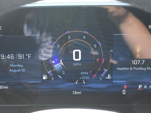 New 2027 Chevrolet Equinox LT w/ Safety and Technology Package FWD image 21