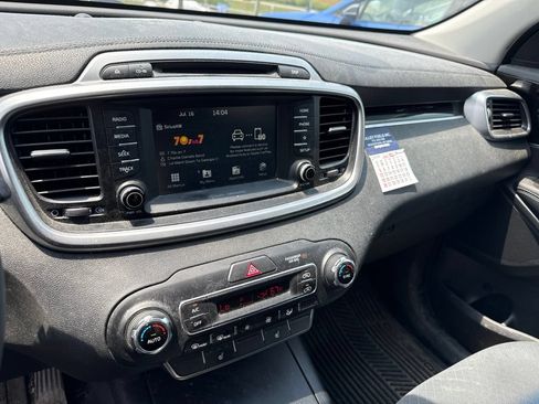 Used 2019 Kia Sorento AWD w/ Option Group 020 image 6
