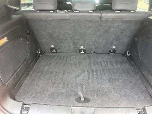 Used 2015 Jeep Renegade Latitude AWD/4WD image 35